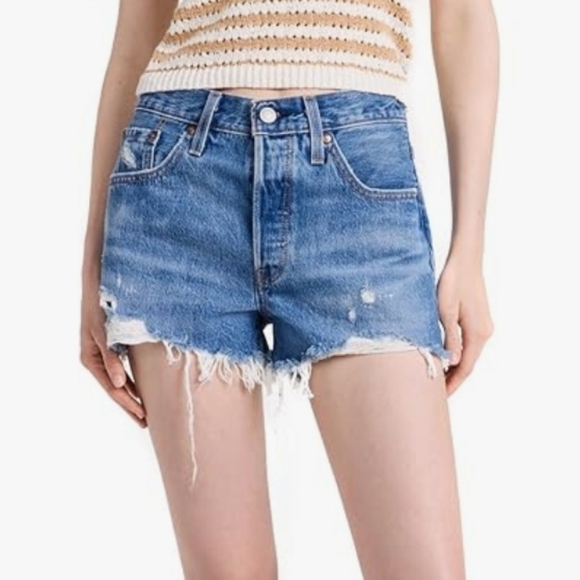 Levi's Women's Premium 501 Original Shorts ​​​​​ - Picture 4 of 8